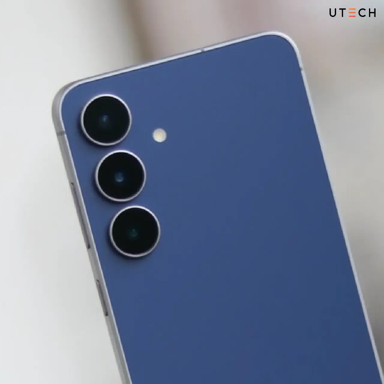 Samsung Galaxy S25 FE-05.webp