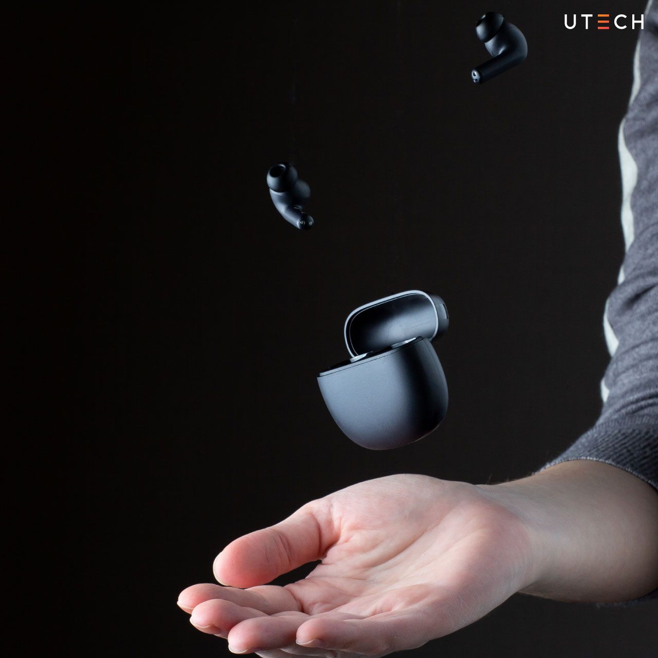 สุดยอดหูฟัง-True-Wireless-02.jpg